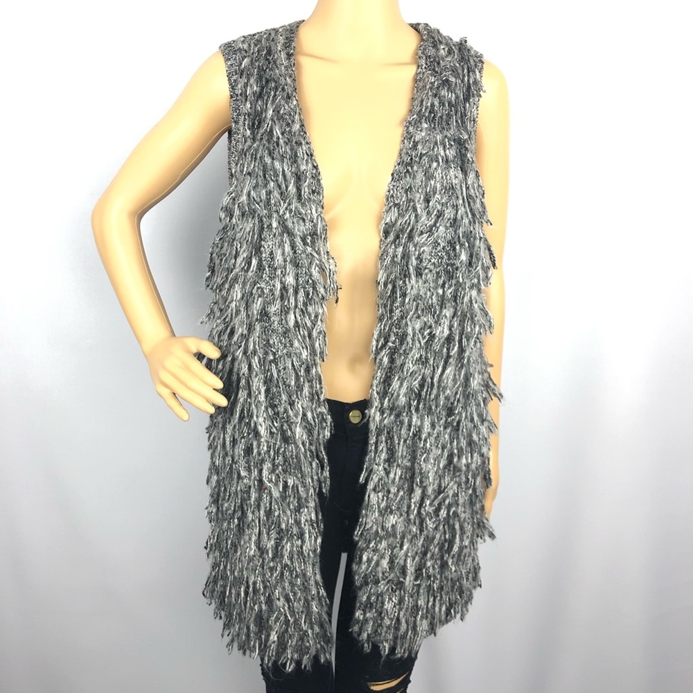 NWT H&M Funky Fuzzy Gray Sweater Vest Size XS